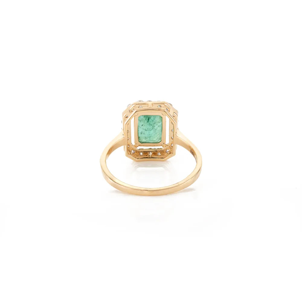 High Quality Product Natural Emerald & Diamond 18K Yellow Gold Handmade Ring