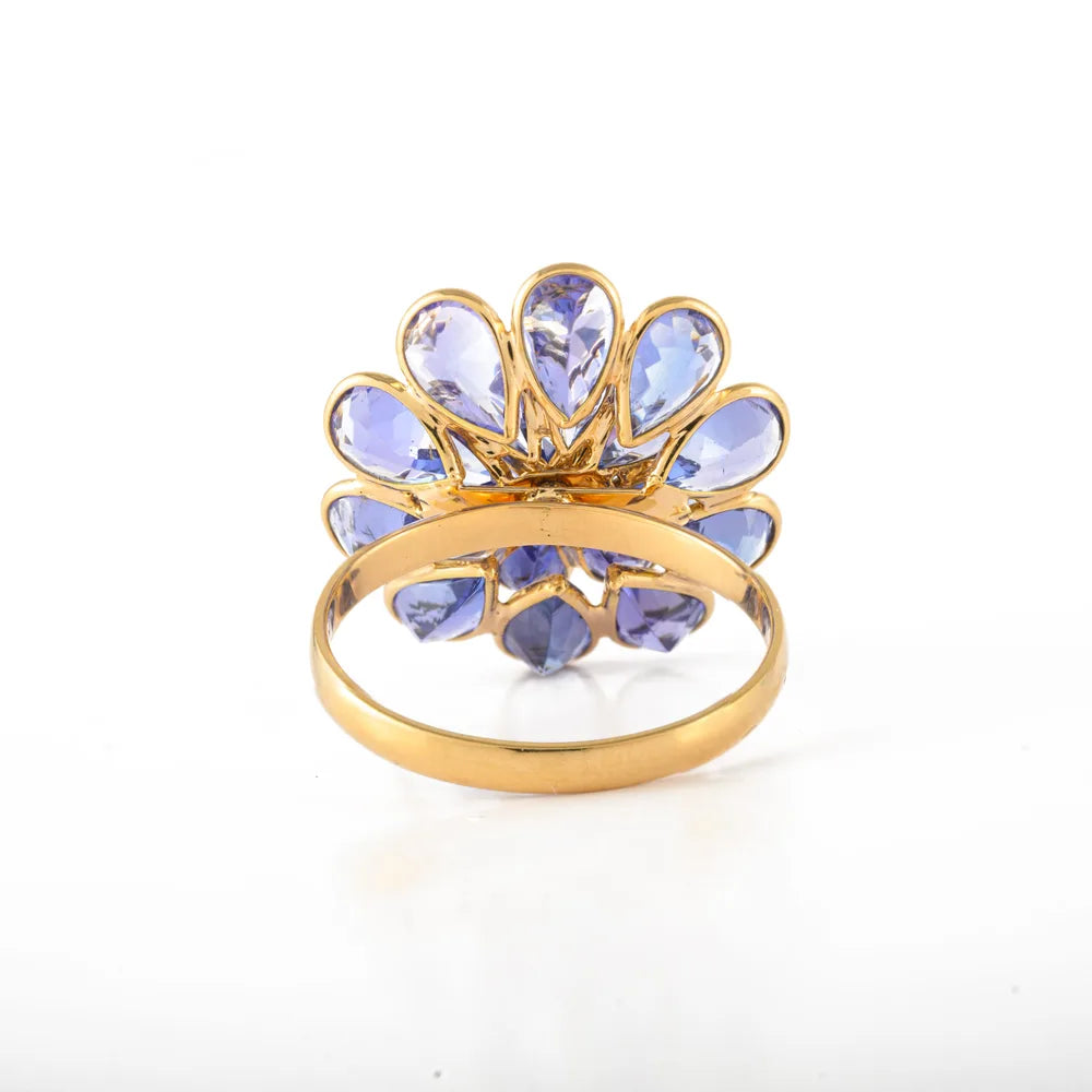 Handmade Jewelry Natural Tanzanite & Diamond 18K Solid Yellow Gold Cocktail Ring