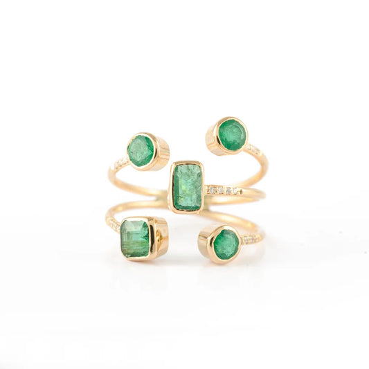 Stylish & Unique Natural Emerald & Diamond 18K Solid Yellow Gold Gemstone Ring