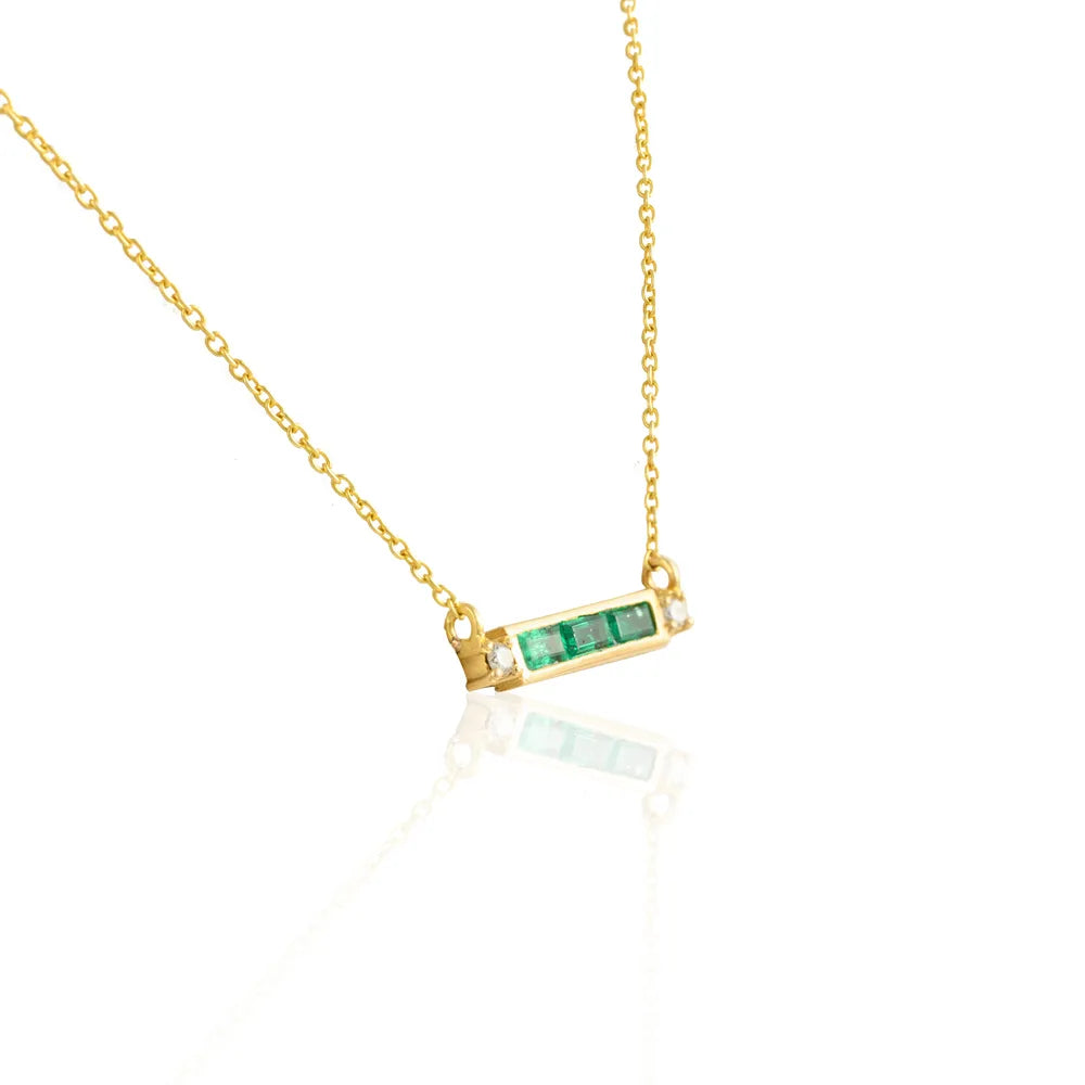 Fashionable Natural Emerald & Diamond 14K Yellow Gold Long Chain Necklace