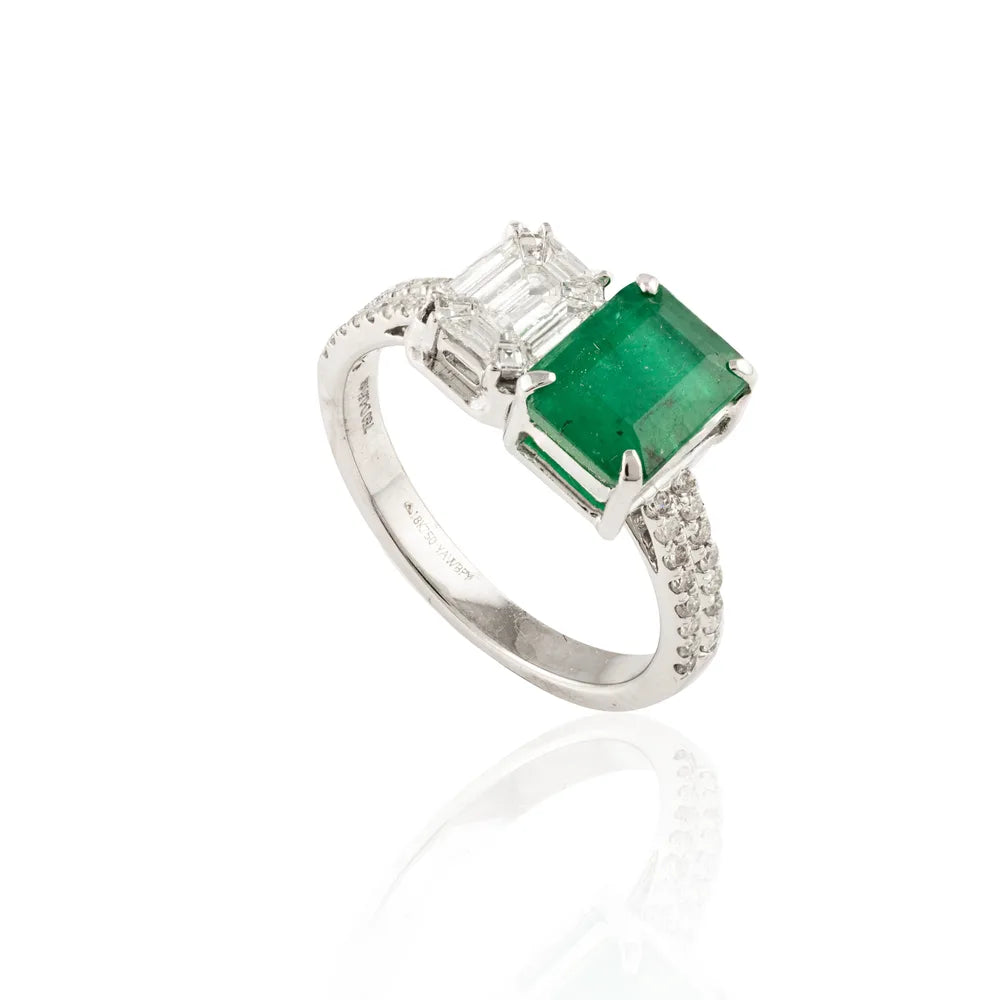 High Quality Natural Emerald & Diamond 18K Solid White Gold Engagement Ring