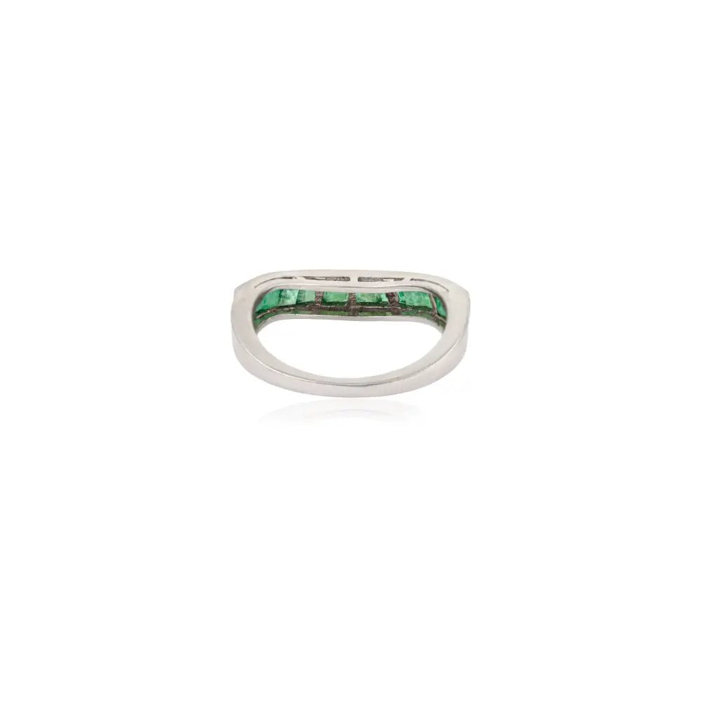 Beautiful Natural Princess Cut Emerald Curved Half Eternity Band Ring in 925 Silver