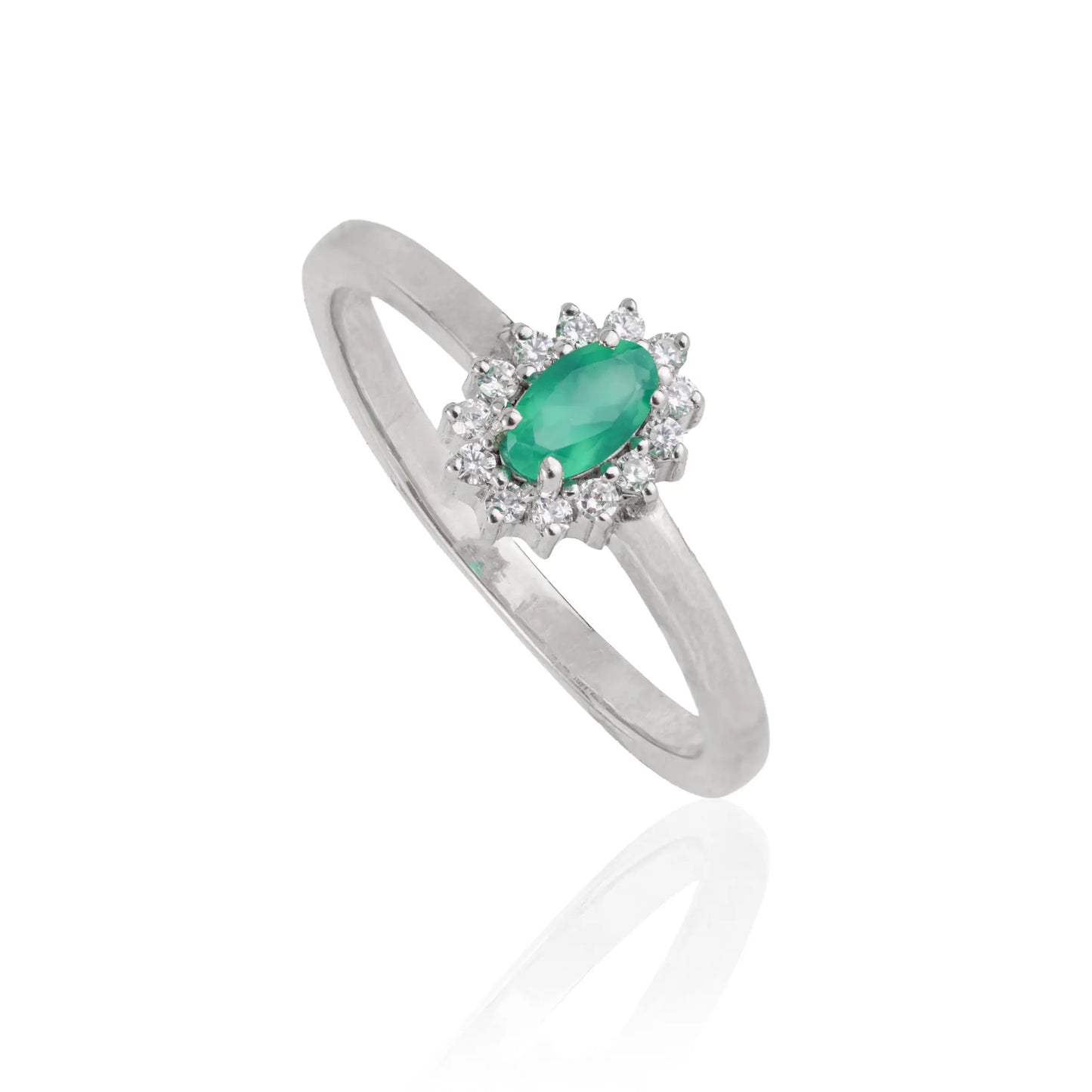 Elegant Design 925 Sterling Silver Natural Green Onyx & Diamond Cluster Ring For Women