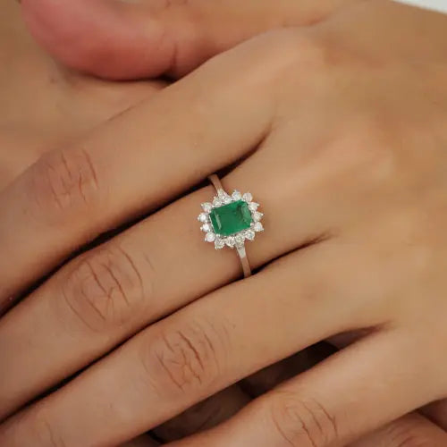 5X7 mm Genuine Emerald & Diamond Halo Classic 925 Sterling Silver Ring Fine Jewelry