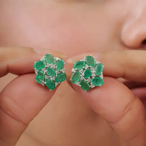 925 Silver Beautiful Round Cluster Oval Cut Natural Emerald & Diamond Stud Earrings