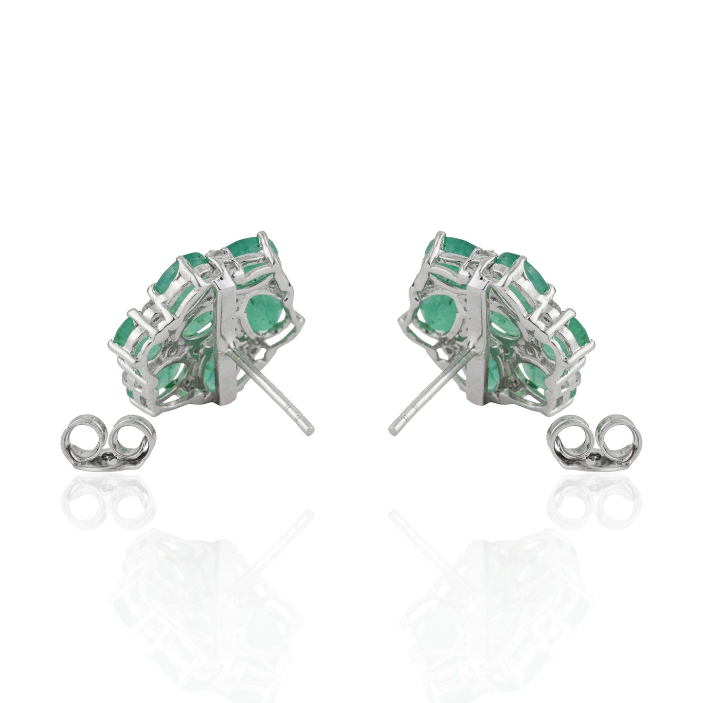 925 Silver Beautiful Round Cluster Oval Cut Natural Emerald & Diamond Stud Earrings