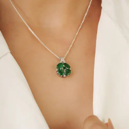 Stunning 925 Sterling Silver Oval Emerald & Diamond Cluster Fine Pendant Jewelry